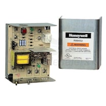 Honeywell Switching Relay with Internal Transformer